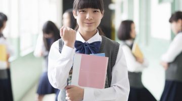 合格を目指し意気込む学生
